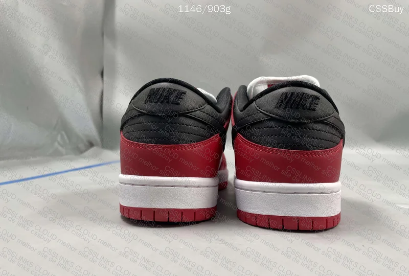 Dunk Low SB Chicago 3