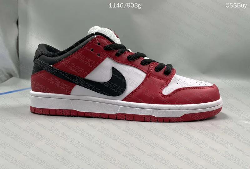 Dunk Low SB Chicago 6