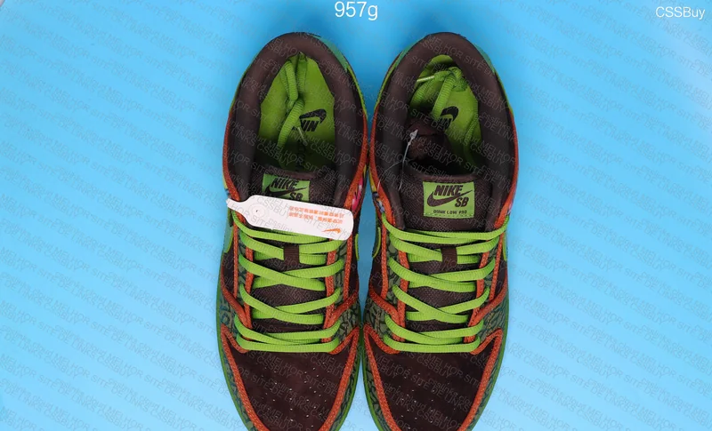 Dunk Low SB "De La Soul"