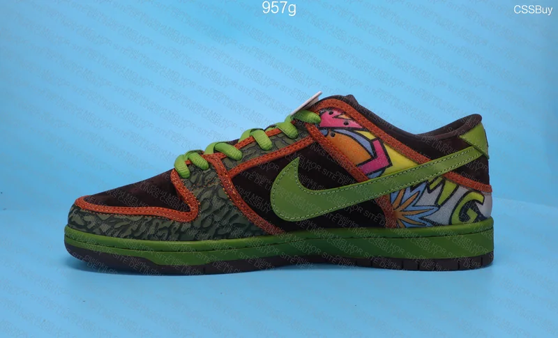 Dunk Low SB "De La Soul" 5