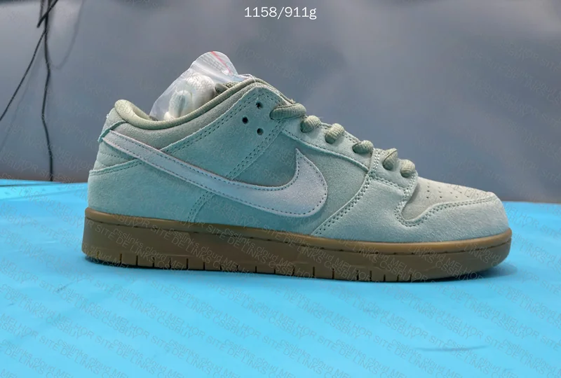 Dunk Low SB 'Moss Green 7