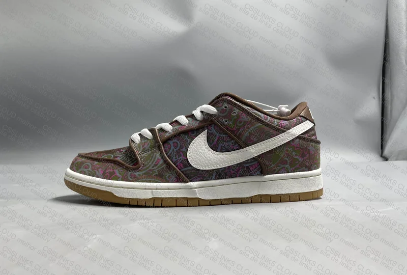 Dunk Low SB Paisley Brow 8