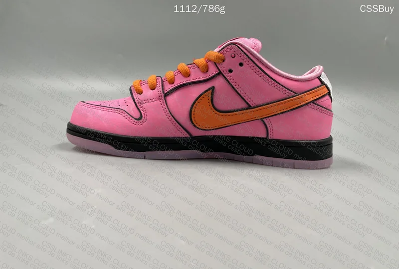 dunk low sb powerpuff 4