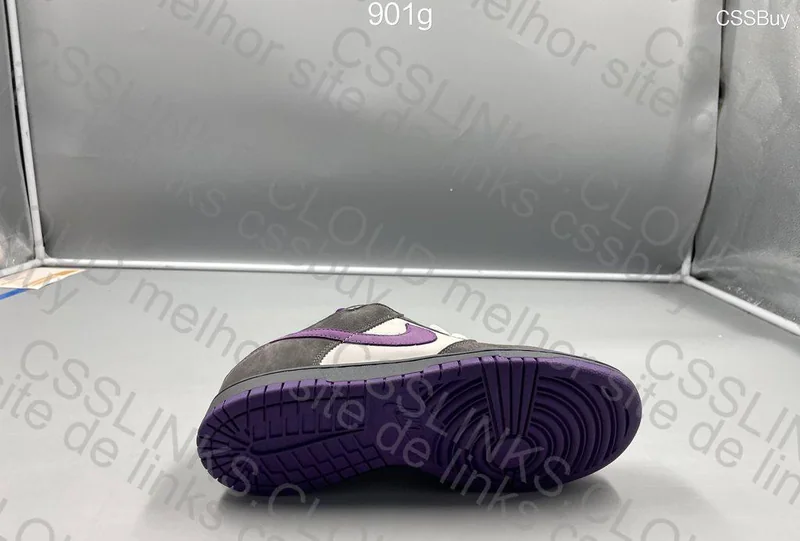 Dunk Low SB "Purple Pigeon" 8