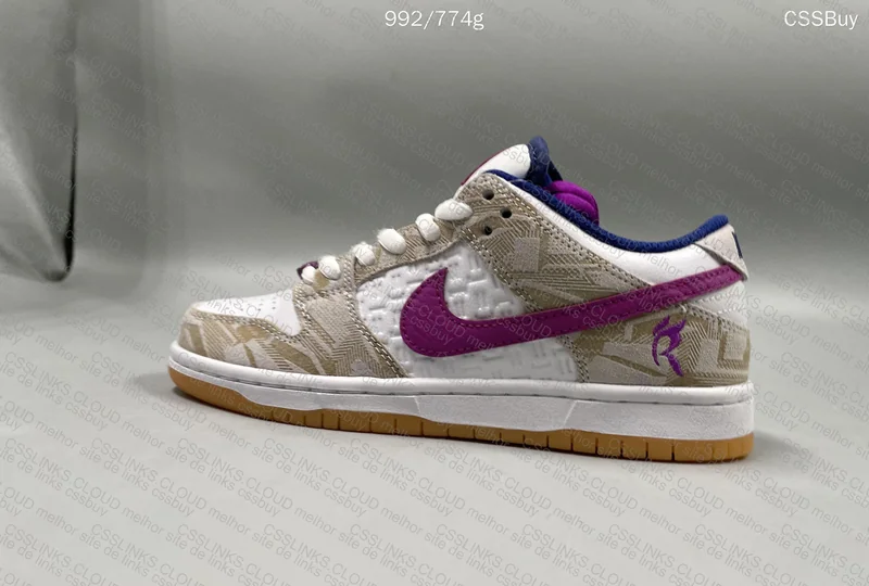 DUNK LOW SB RAYSSA LEAL 6