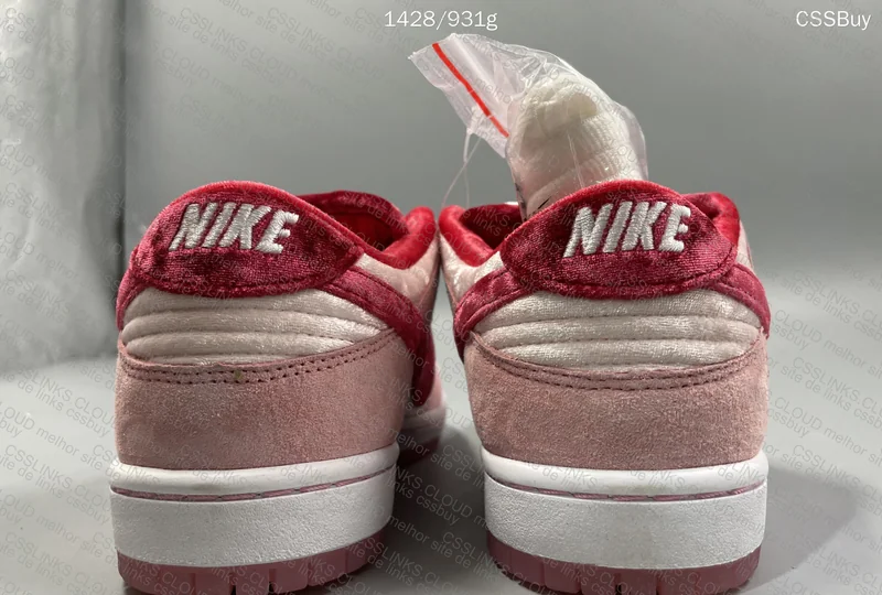 DUNK LOW SB Strangelove 2