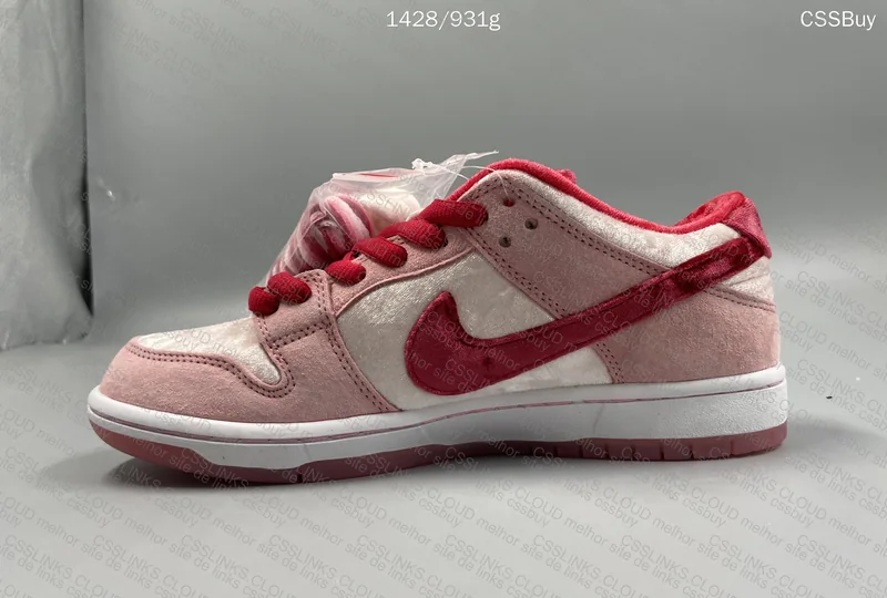 DUNK LOW SB Strangelove 4
