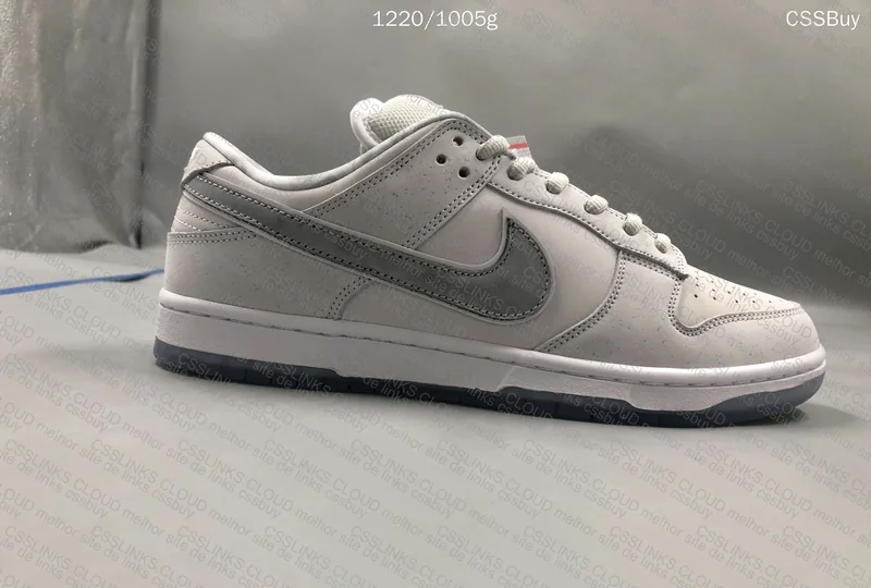Dunk Low SB White Lobster 2