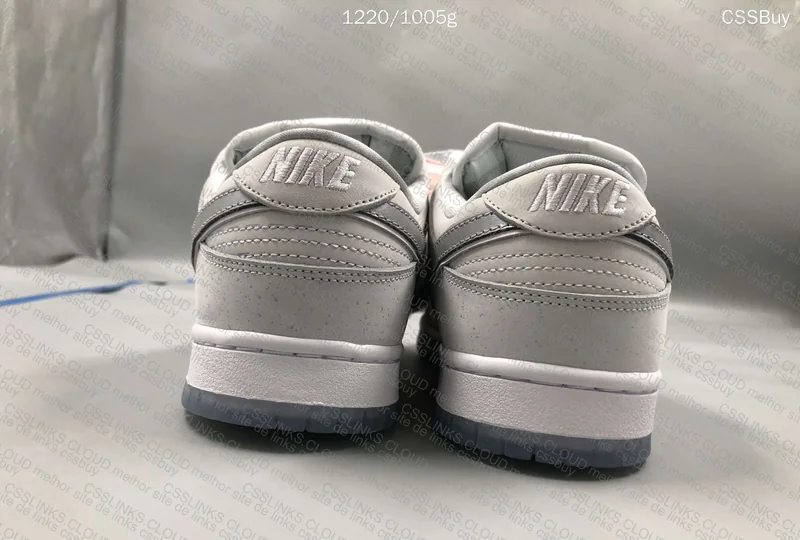 Dunk Low SB White Lobster 3