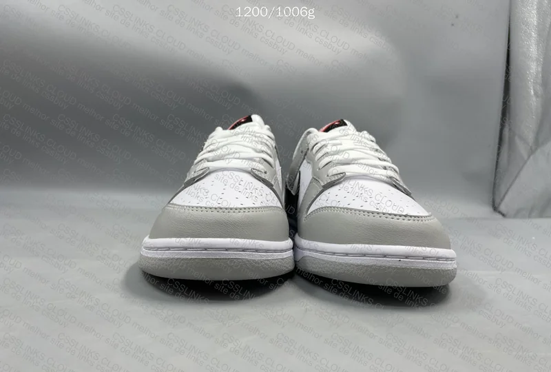 Dunk Low SE Lottery Grey 2