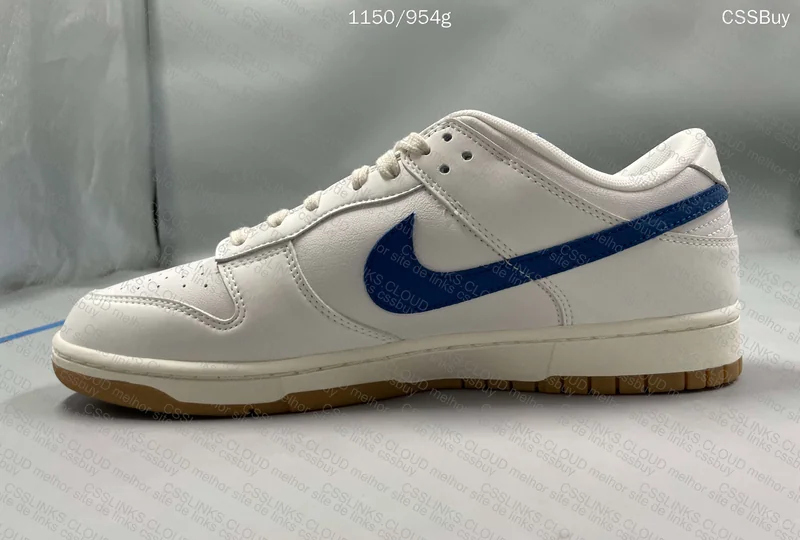 Dunk Low SE Sail Dark Marina Blue 5