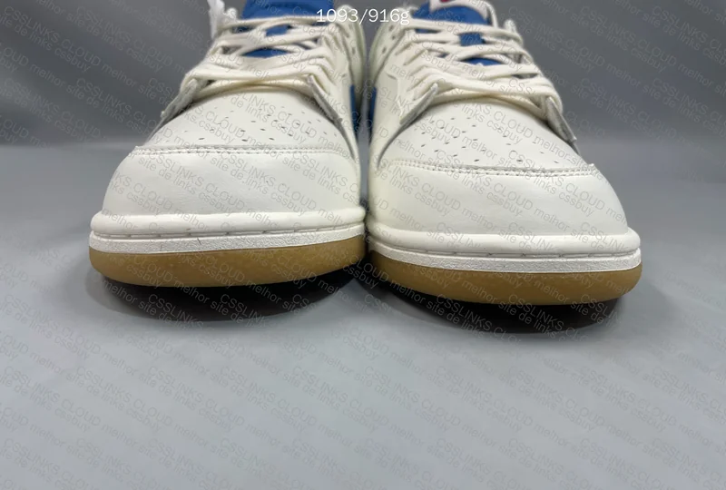 Dunk Low SE Sail Dark Marina Blue 2