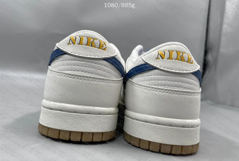 Dunk Low SE Sail Dark Marina Blue 3