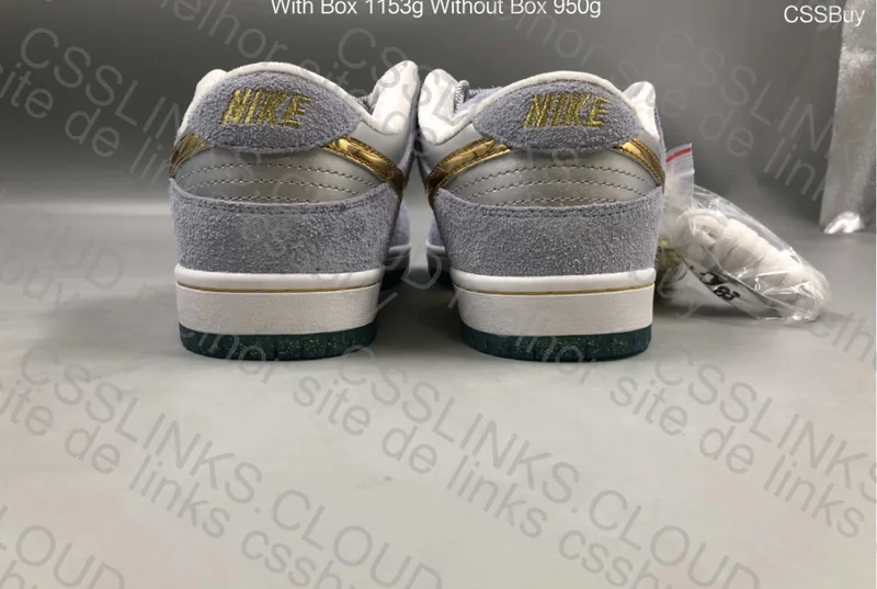 Dunk Low Sean Cliver 4