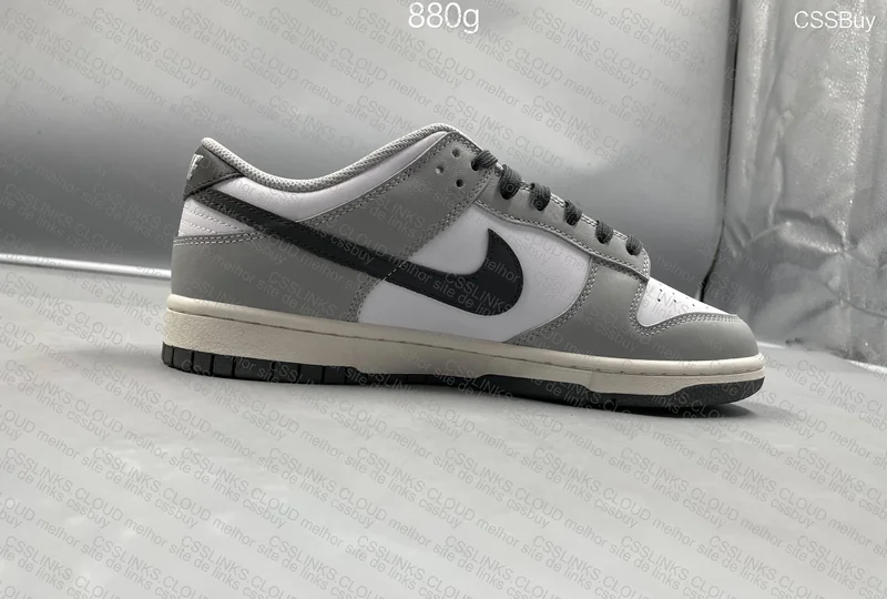 Dunk Low Smoke Grey 2