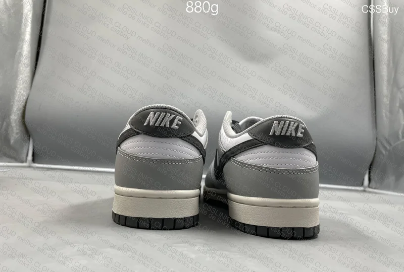 Dunk Low Smoke Grey 4