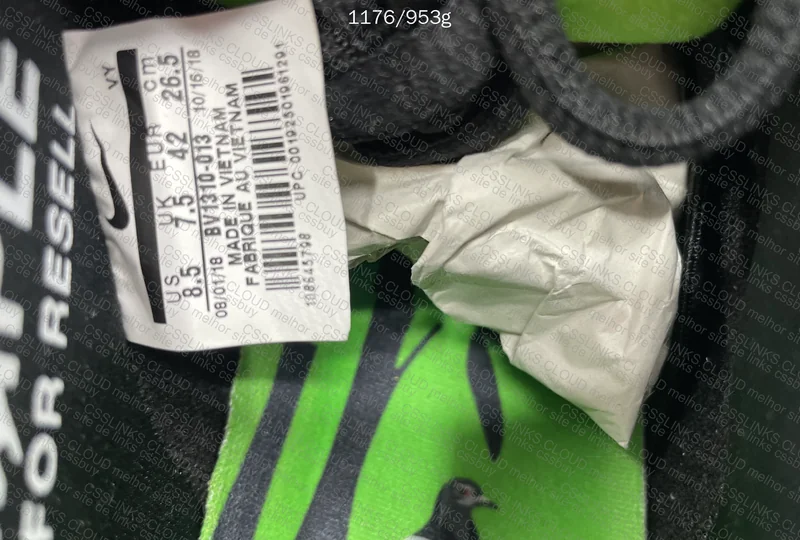 Dunk Low Staple Panda Pigeon 9