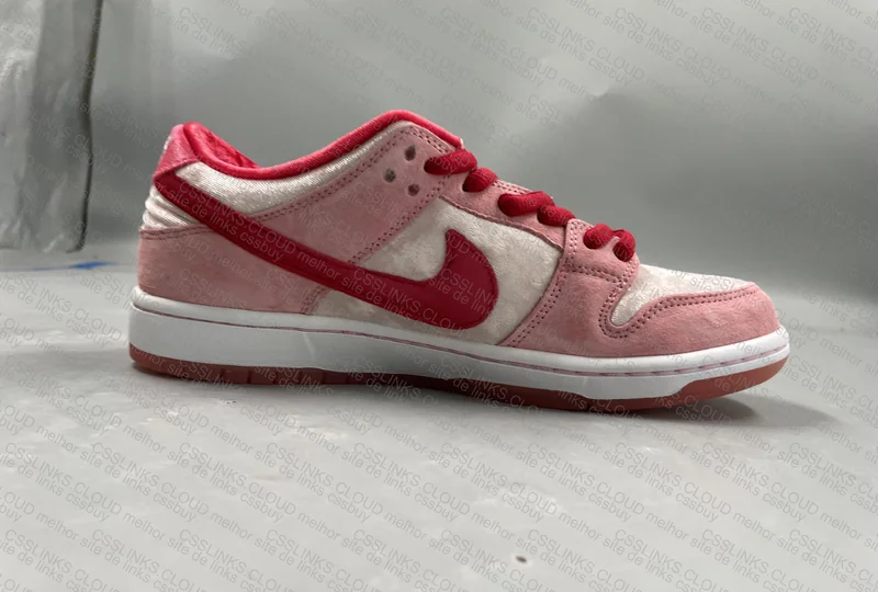 Dunk Low Strangelove B7 10