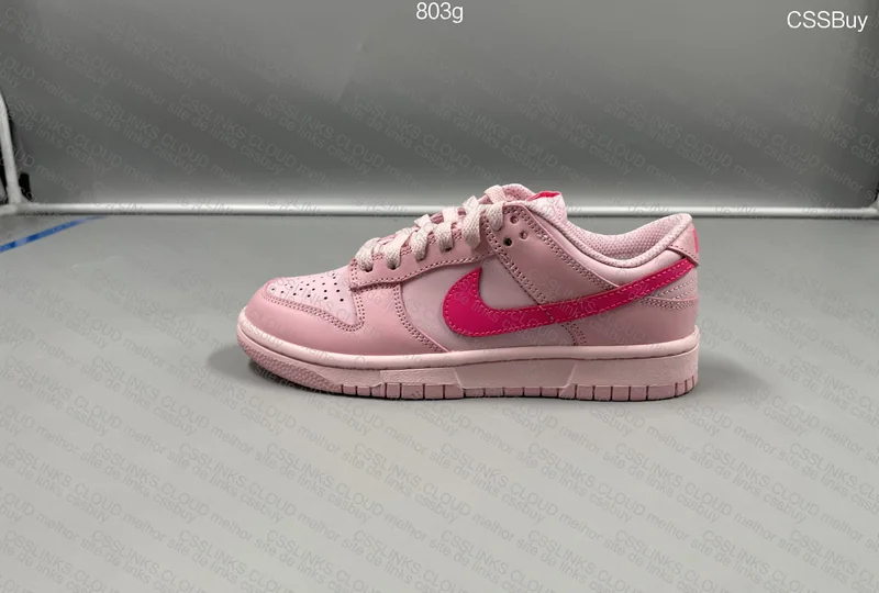 Dunk low triple pink 2