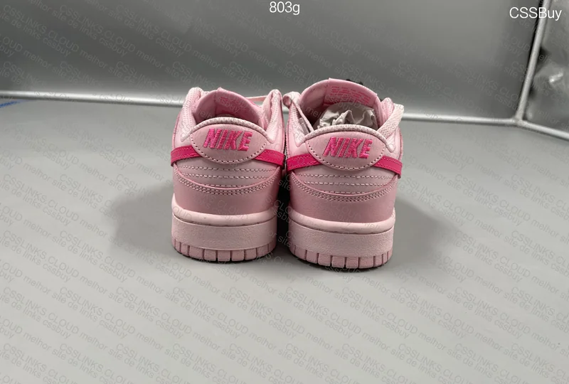 Dunk low triple pink 4
