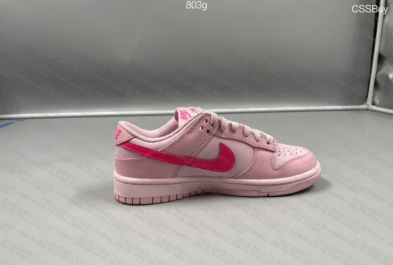 Dunk low triple pink 5
