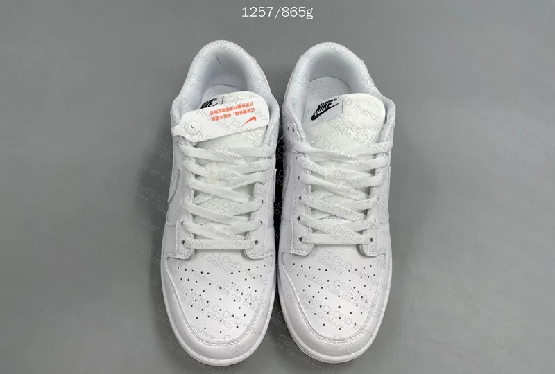Dunk Low Triple White