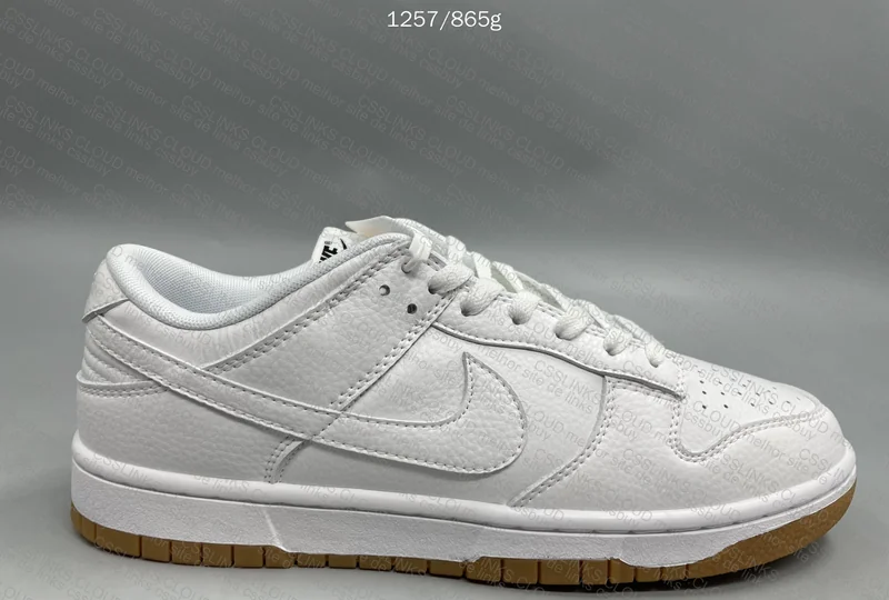 Dunk Low Triple White 3
