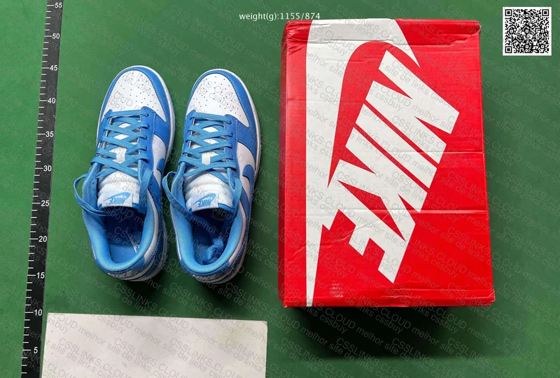 Dunk Low UNC (VT)