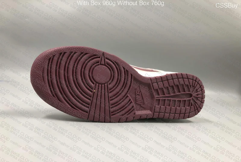 dunk low valentine's day 6