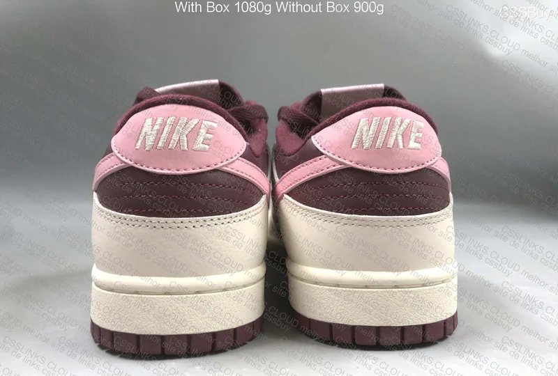 DUNK LOW VALENTINE’S DAY 3