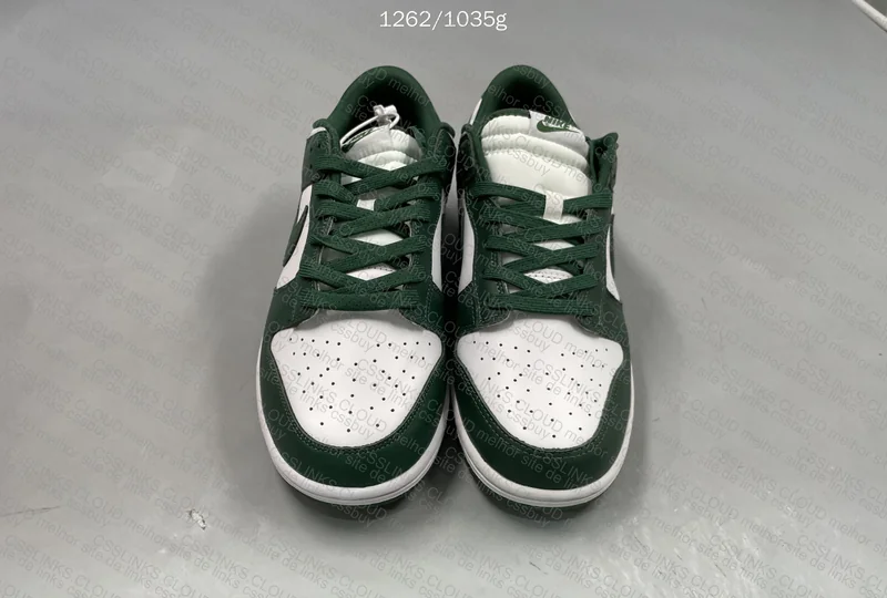 Dunk Low Varsity Green 3