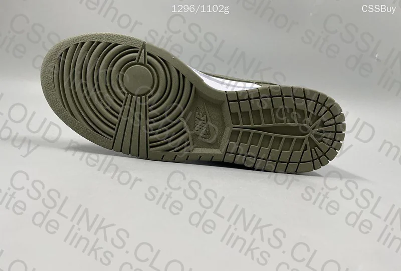 Dunk Low Moss Green VT MADE 7