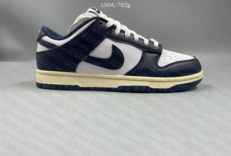 Dunk Low vintage navy 5