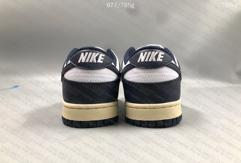 Dunk Low Vintage Navy Blue 5