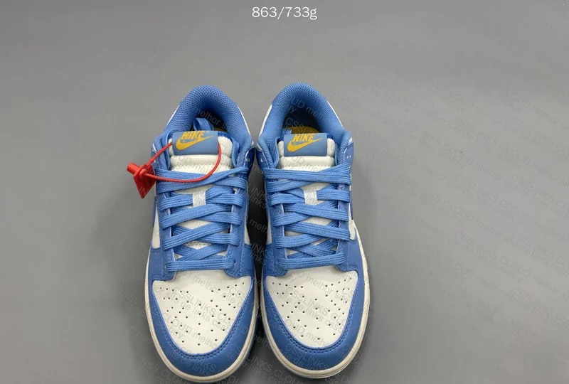 DUNK LOW VT