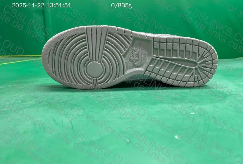dunk low vt 3