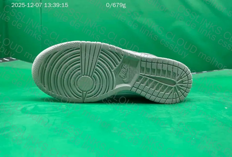 dunk low vt