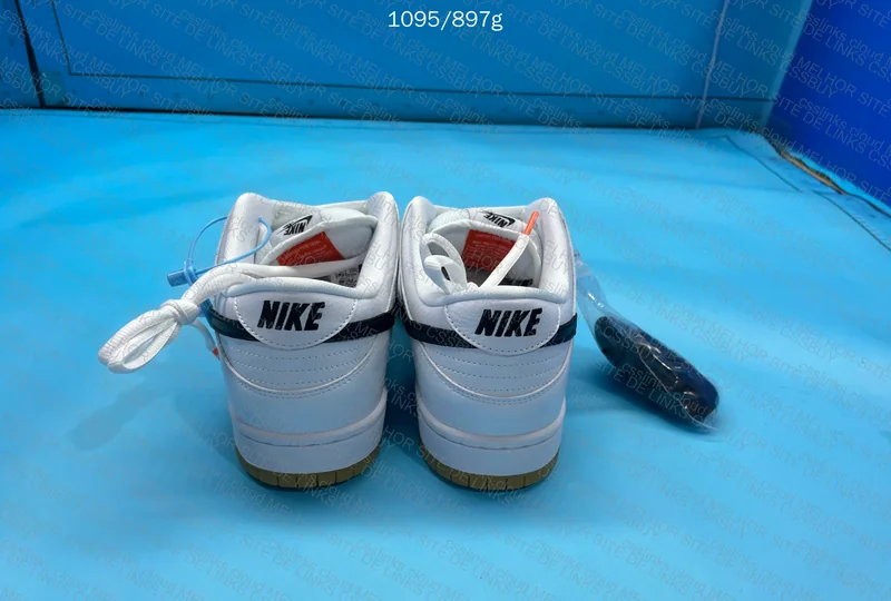 Dunk Low White 8