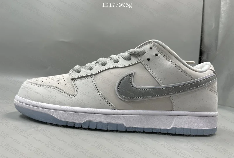 Dunk Low White Lobster 5