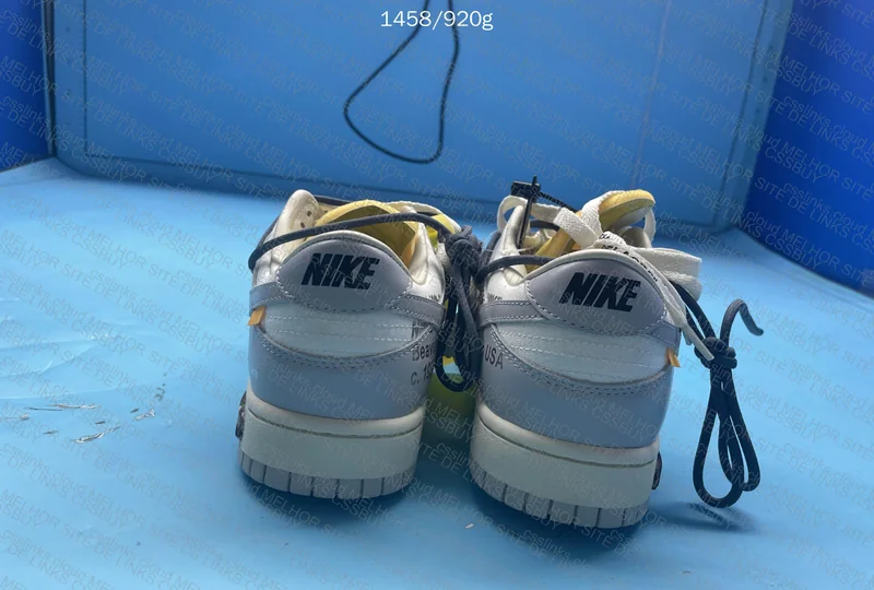 Dunk low x off white 2