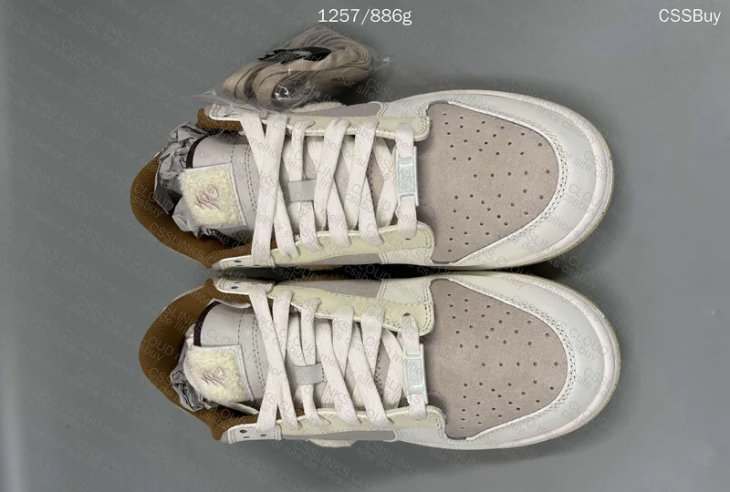 Dunk Low Year of Rabbit 2