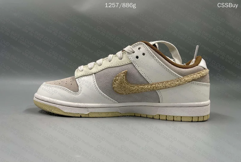 Dunk Low Year of Rabbit 4