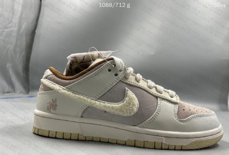 Dunk Low Year of Rabbit 2