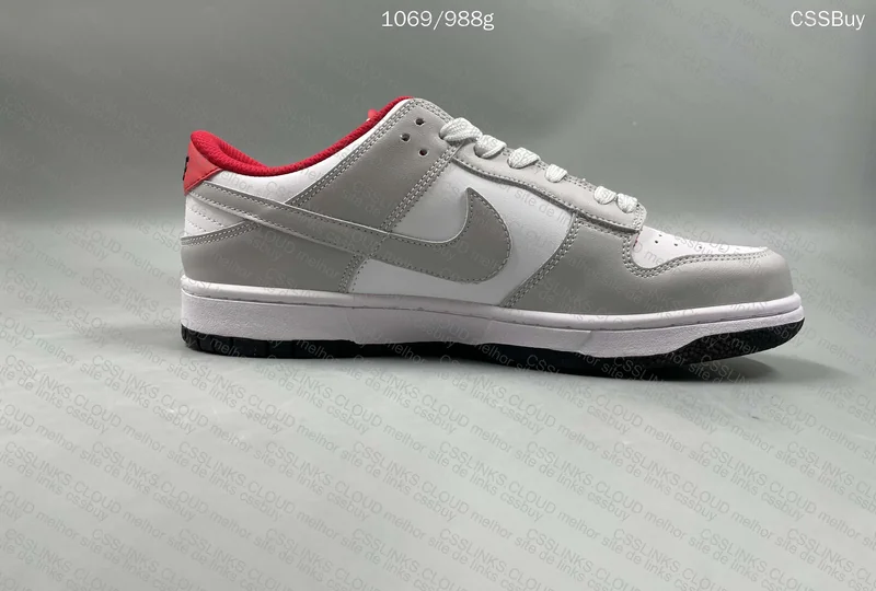 Dunk Low Year of The Dragon 5