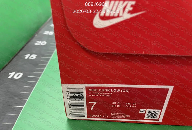 DUNK LOW YEAR OF THE DRAGON >CAIXA CEGA< 2
