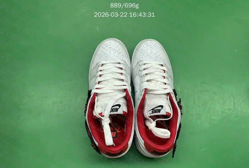 DUNK LOW YEAR OF THE DRAGON >CAIXA CEGA< 3