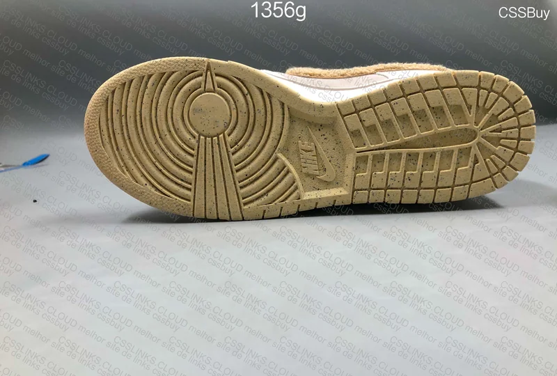 Dunk Low Year of the Rabbit Fossil Stone VT 7