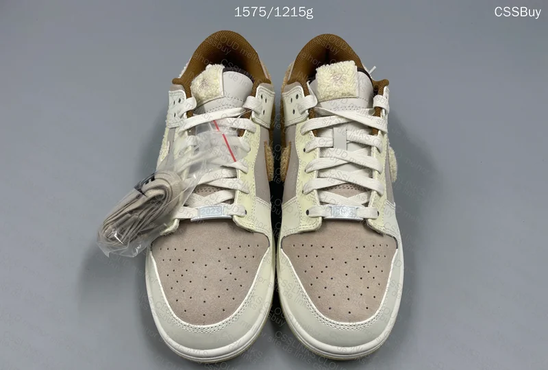 Dunk Low Year of the Rabbit GL? 2