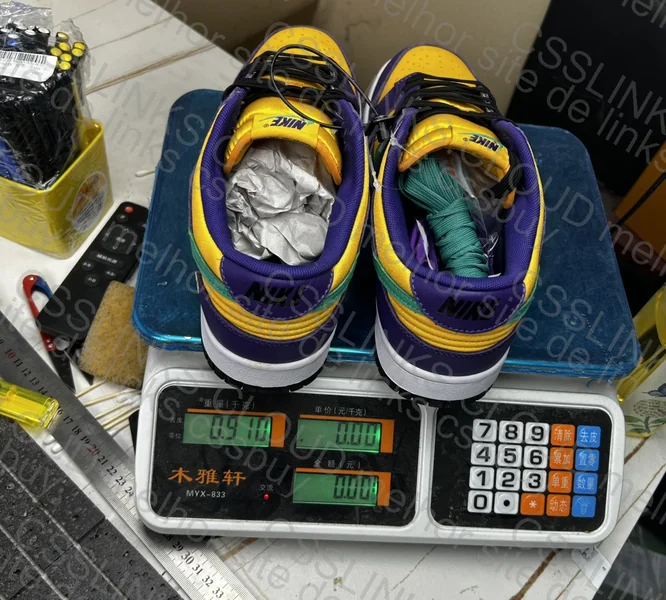 Dunk LX Lisa Leslie Direct Shipping 9