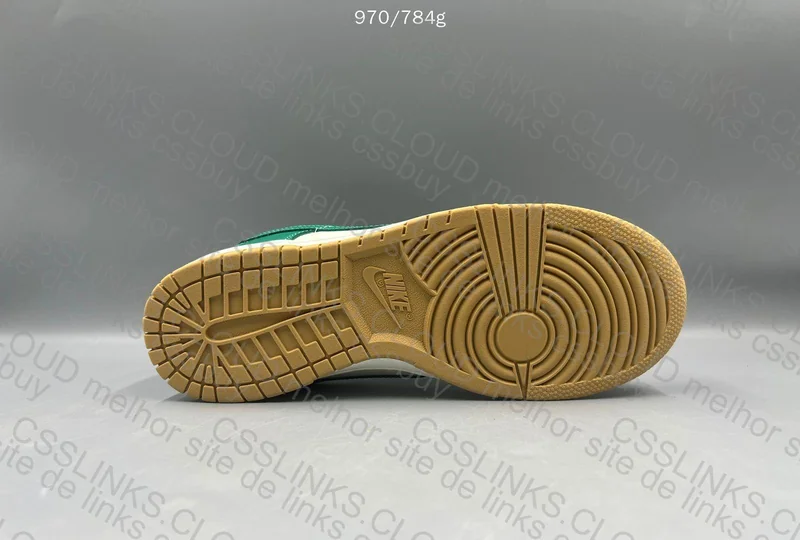 Dunk Malachite University Gold 6